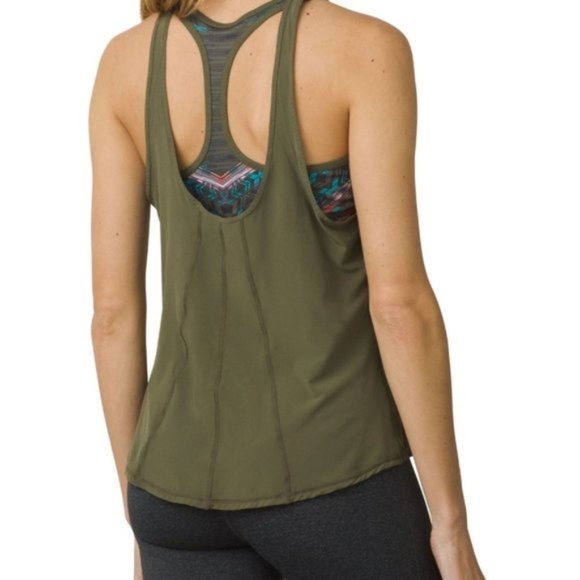 prana sway tank